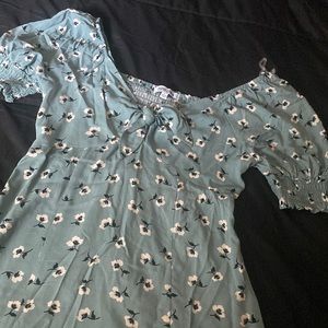 Dress L whit packed